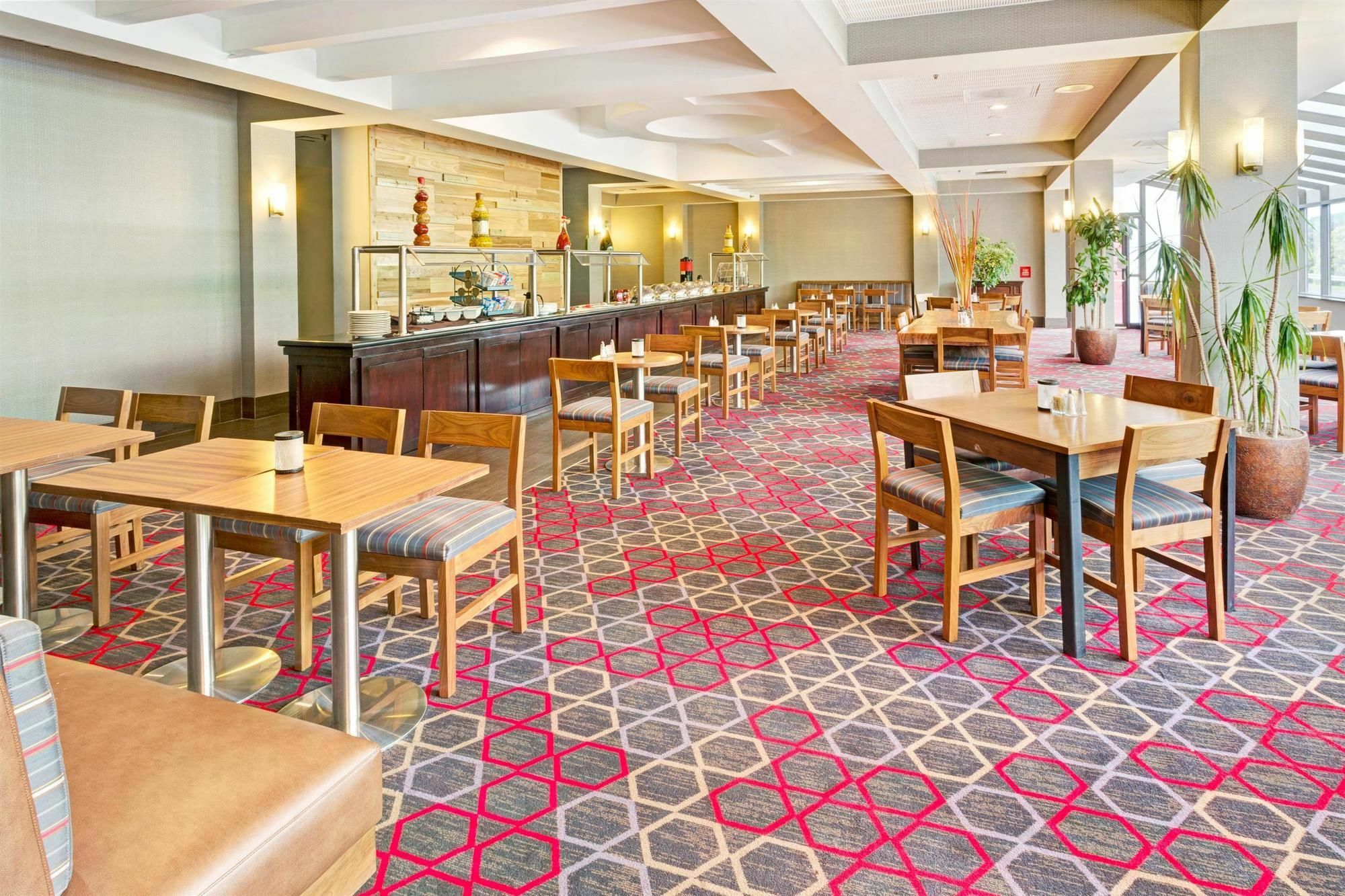 Wyndham Garden Inn Pittsburgh Airport Robinson Township Exteriér fotografie